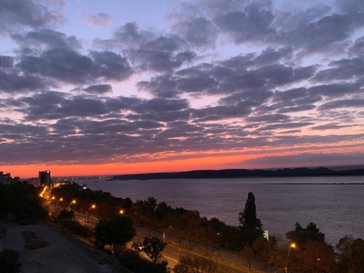 Penthouse Evianne Faleza Galaţi Εξωτερικό φωτογραφία